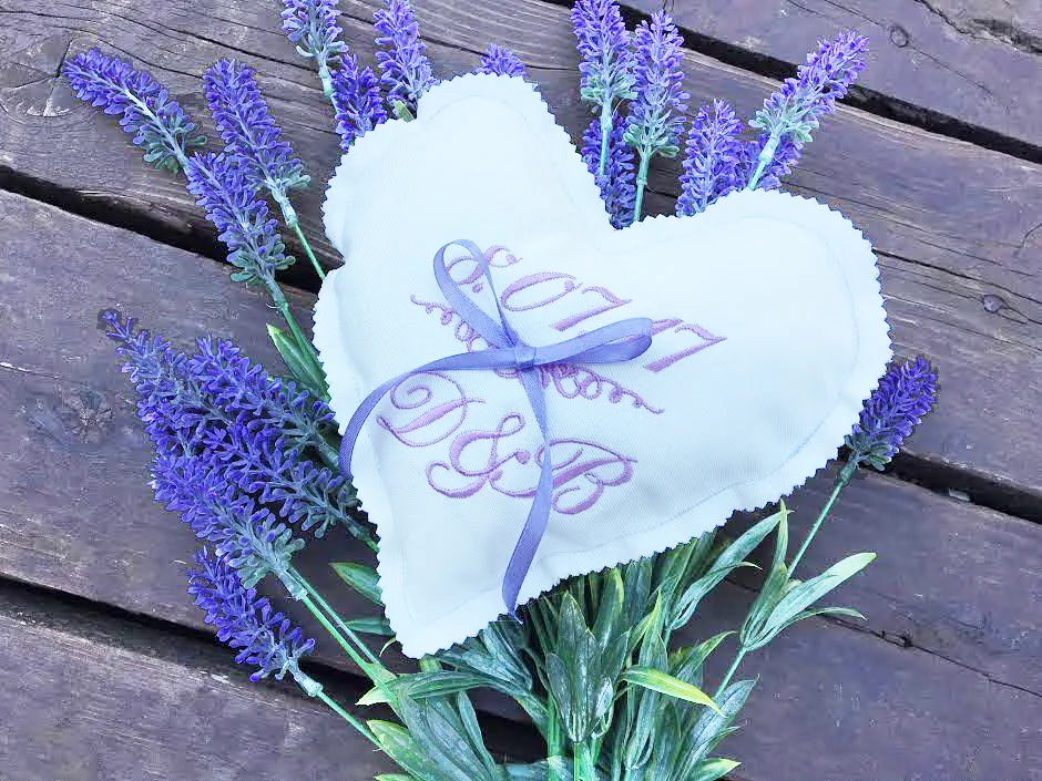 Pernuta verighete inima personalizata prin broderie - imagine 4