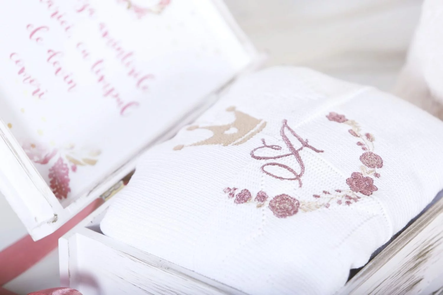 Set cadou nou nascuti Coronita - imagine 2