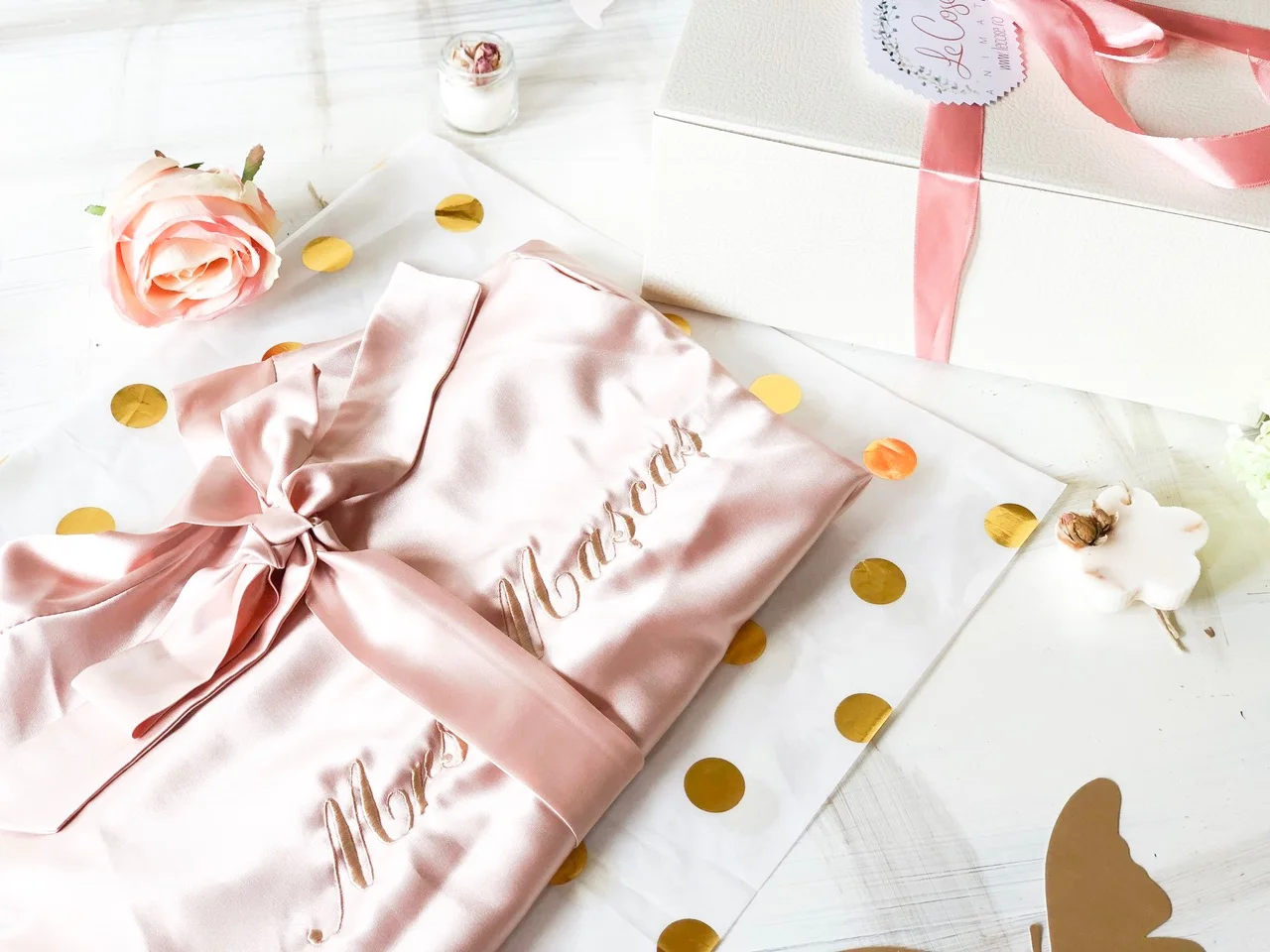 Set Cadou Halat Nunta Personalizat Nasa- Roz Prafuit - imagine 2