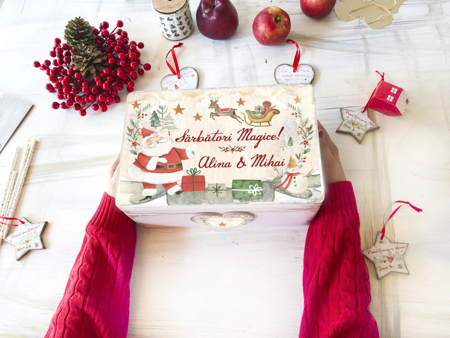 Clasic cutie personalizata de Craciun - imagine 2