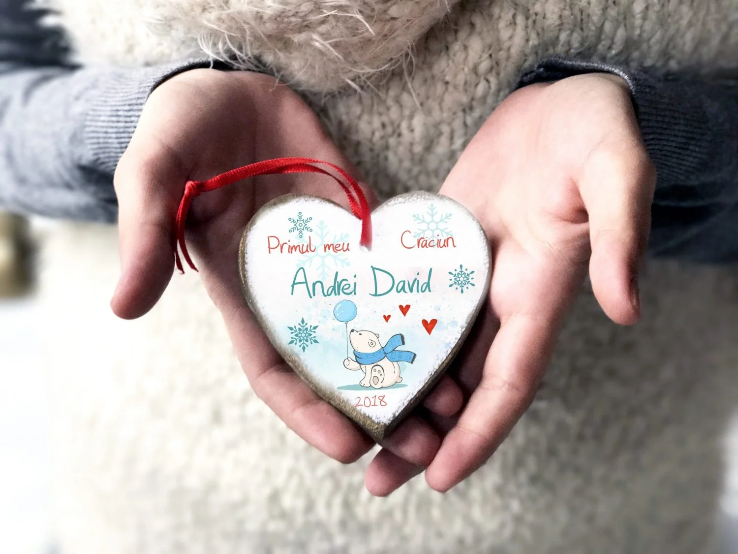 Primul meu Craciun - ornament personalizat inimioara bebe Polar - imagine 2