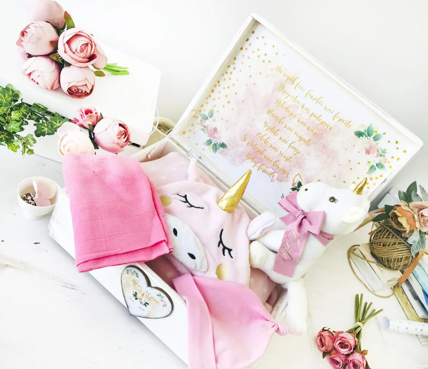 Set cadou personalizat Nou nascut Unicorn - imagine 2
