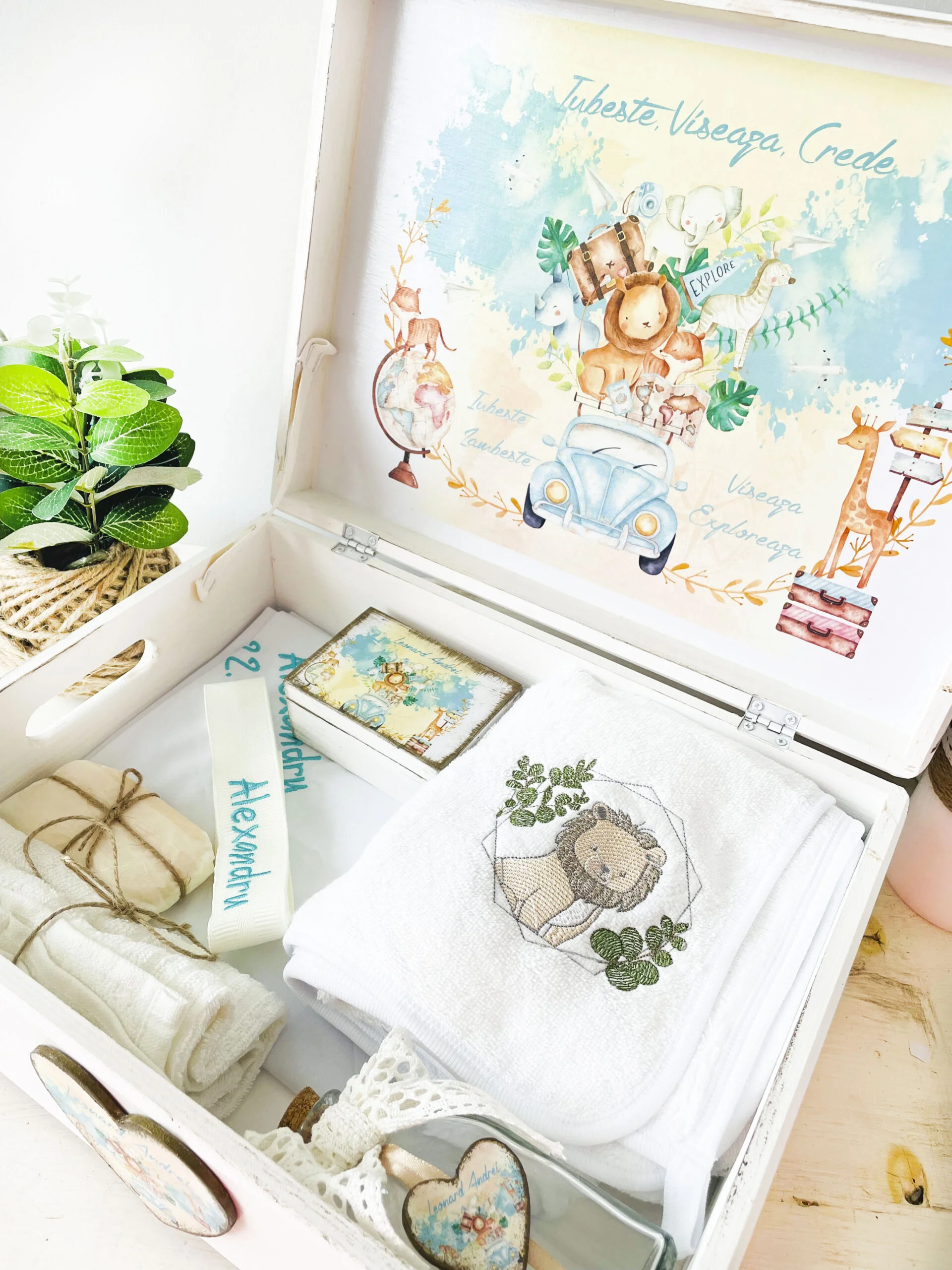 Trusou Botez Personalizat Bebe Safari - imagine 2