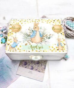 Alternative view of Iepurasul Peter – Cutie amintiri personalizata