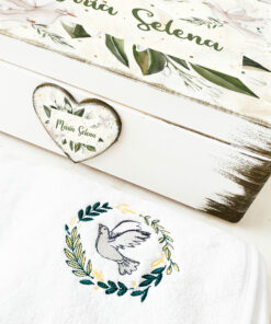 Alternative view of Trusou Botez Personalizat  Pace