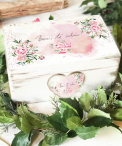 Alternative view of Magia esti TU – cutie personalizata cu scrisul tau de mana