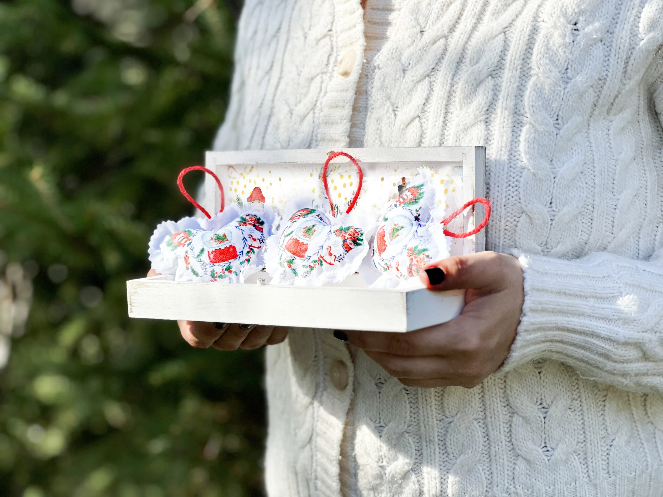 Set cadou Craciun personalizat Spărgătorul de Nuci - Ornamente brad - imagine 2