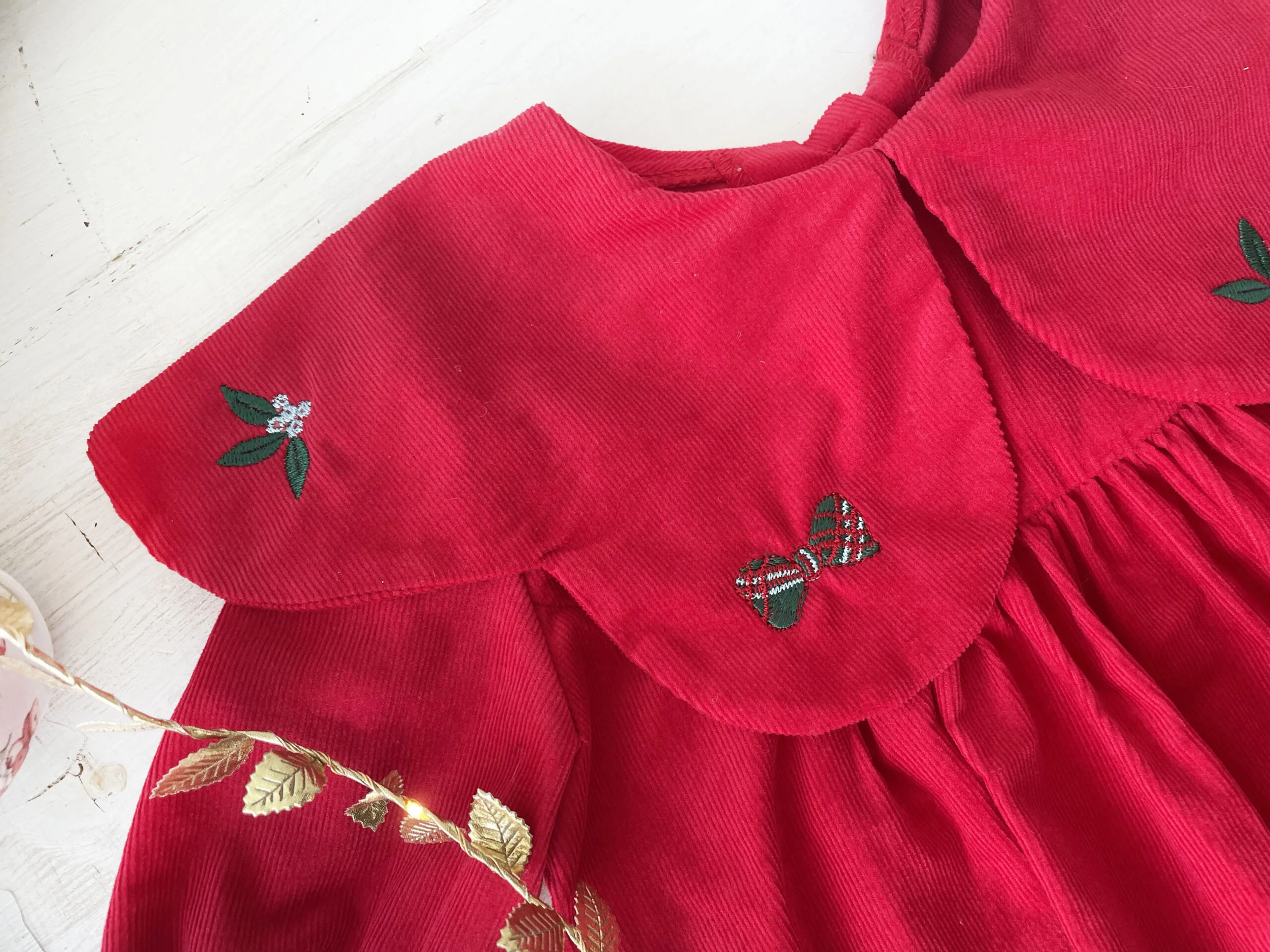 Rochita Craciun Catifea Roșie Personalizata - imagine 2