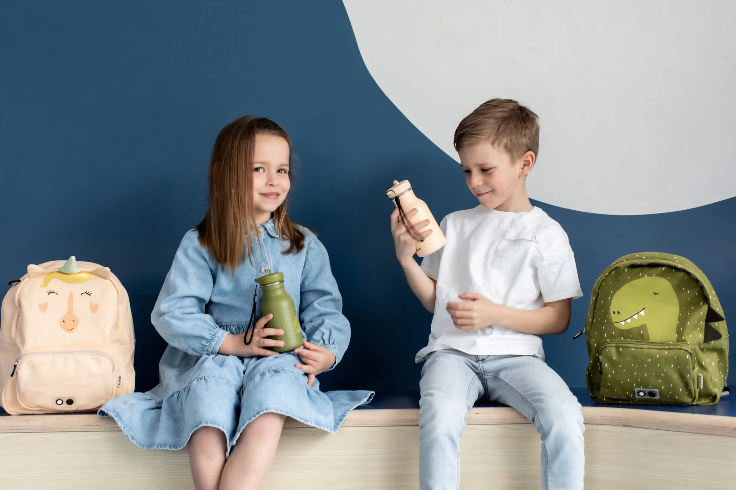 Ghiozdan Personalizat Domnișoara Unicorn - imagine 4