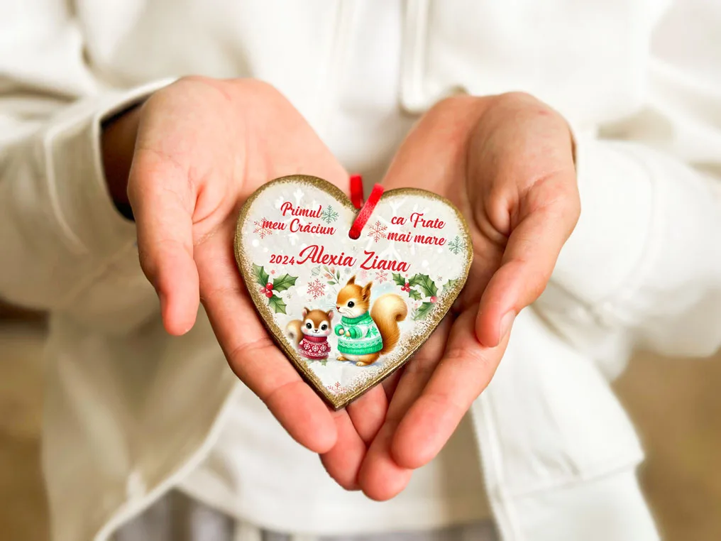 Primul Craciun ca Sora sau Frate mai mare Veverite - ornament personalizat - imagine 2
