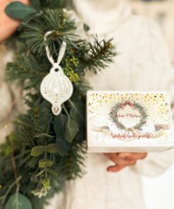 Set Cadou Ornament Portelan si Cutiuta Personalizata Coroniță
